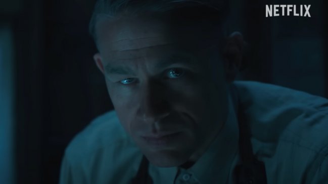 Charlie Hunnam protagoniza terrorífico trailer de «Monstruo: La historia de Ed Gein»