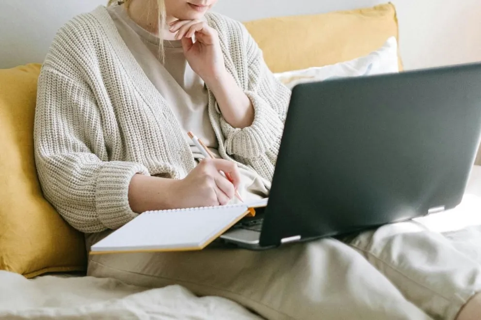 5 carreras online con alta proyección laboral en Chile y el mundo