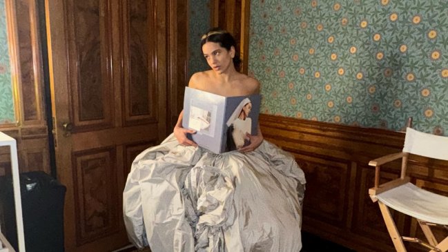 Rosalía estrena «Lux», un álbum en 13 idiomas y cargado de simbolismo