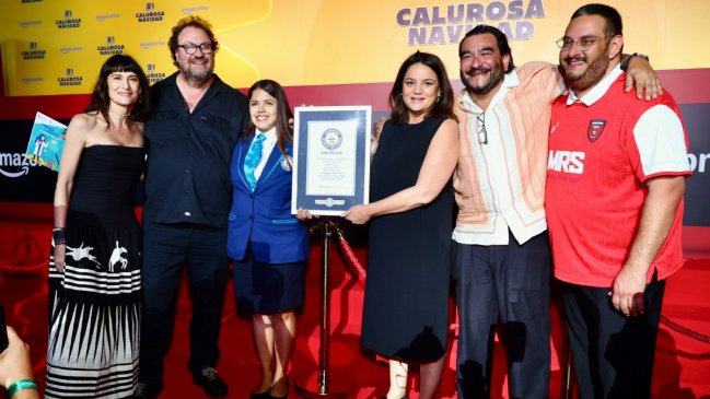 31 Minutos rompió un Récord Guinness en la premiere de «Calurosa Navidad»