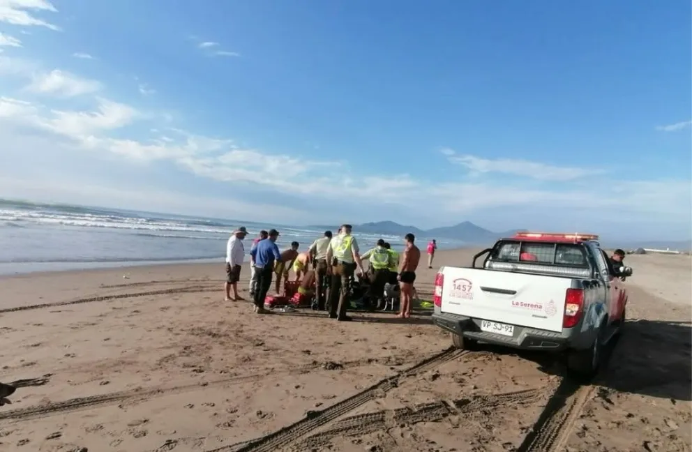 Menor de  17 años en estado grave tras ahogamiento en playa de La Serena