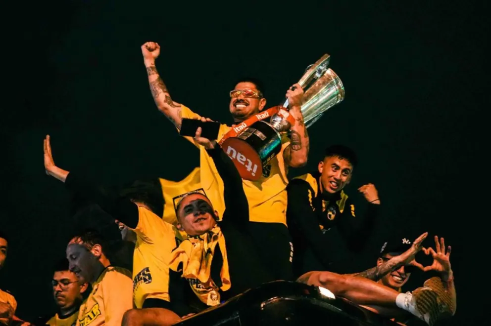 Invitan a la comunidad a la exhibición de la Copa de Coquimbo Unido: Conoce fechas, lugares y horarios